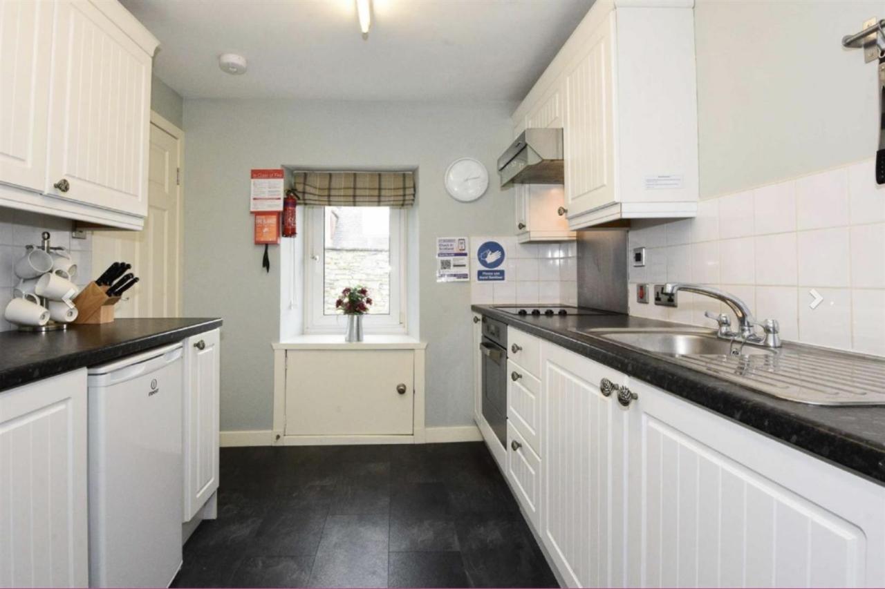 Ailnack Cottage -Cheerful Cottage With Secure Garden And Off Street Parking Sleeps 4 Tomintoul Extérieur photo